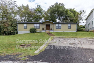 Building Photo - 2305 Dalebrook Ct