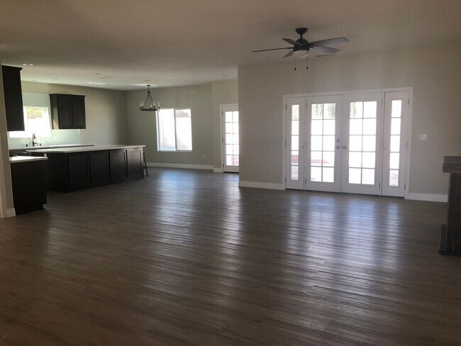 Foto del edificio - 12484 Mesa Verde Ct
