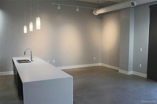 Building Photo - 3099 Biddle Ave