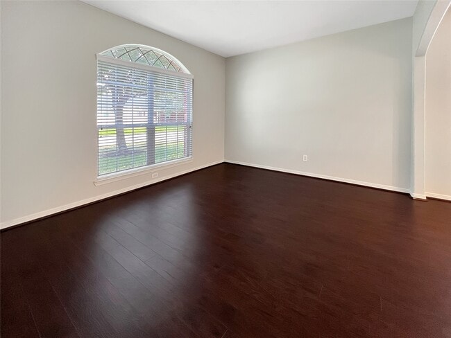 Foto del edificio - 5306 Brookway Willow Dr