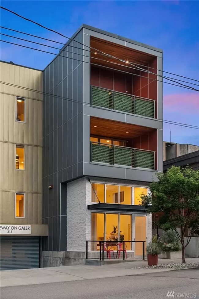 Foto del edificio - Stunning 2 Bed 3 Bath Home in Queen Anne