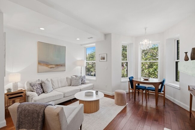 Building Photo - U St Condo | 2 Bed | 1.5 Bath | 975 Sf | Offsite Underground Parking Garage Available for Rent