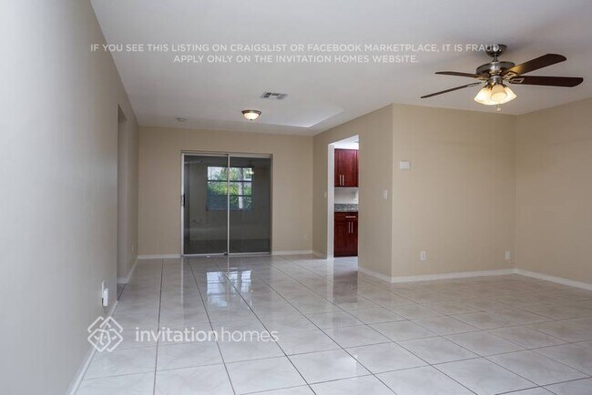 Foto del edificio - 700 S Rainbow Dr