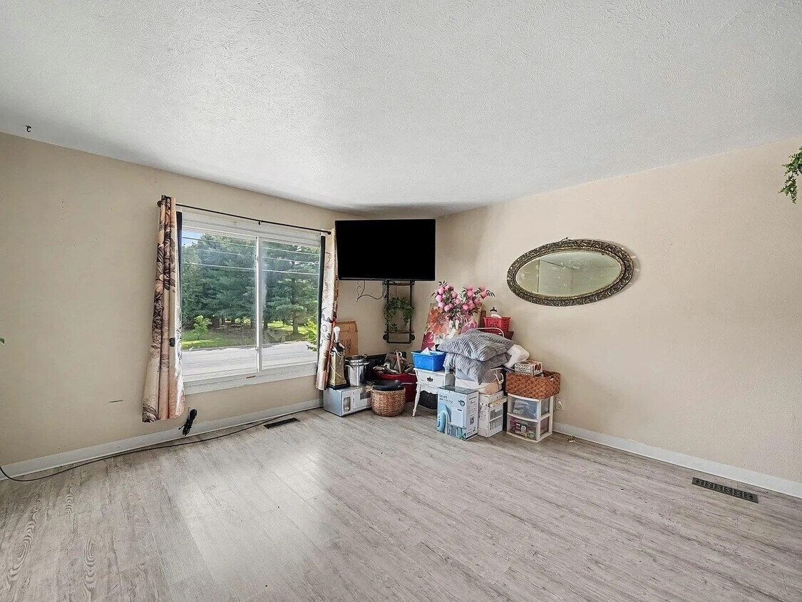 Foto del edificio - 3121 Peddlers Village Rd
