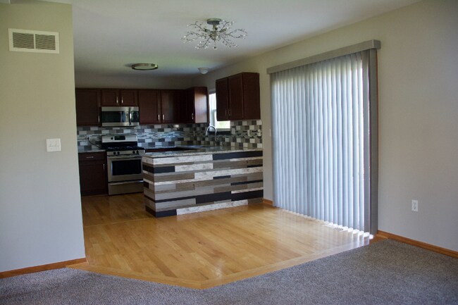 Foto del edificio - 1260 Applewood St
