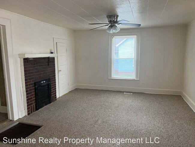 Building Photo - 2 br, 1 bath House - 1104 Attica St.