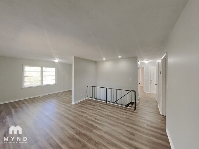 Foto del edificio - 3672 Stanford Cir