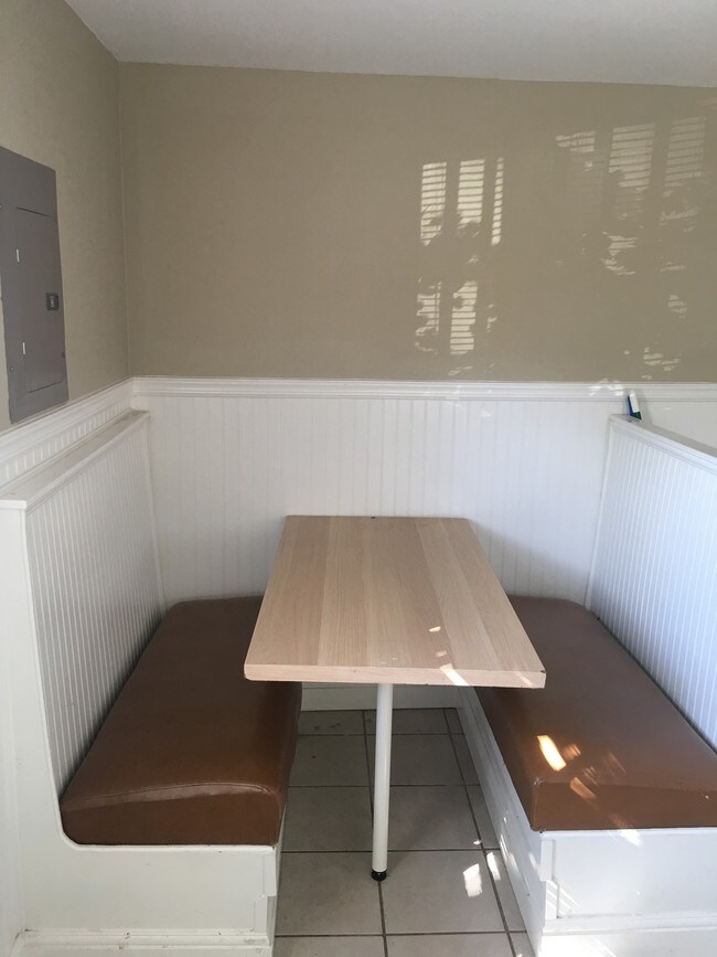 Foto del edificio - 1127 Park St