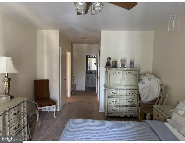 Foto del edificio - 5100 S Convent Ln