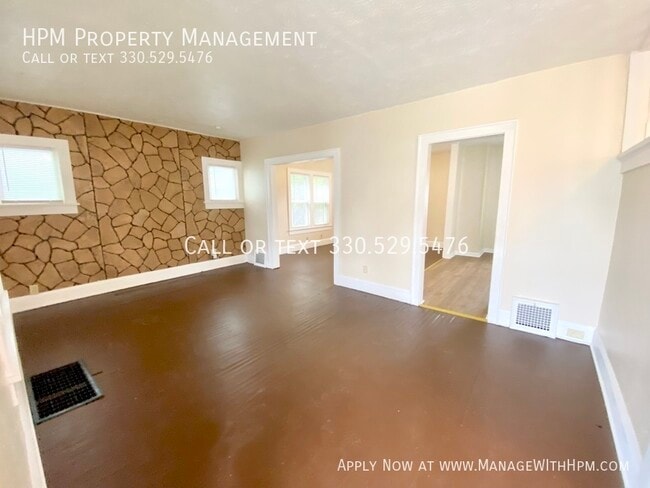 Building Photo - 2302 10th St NW