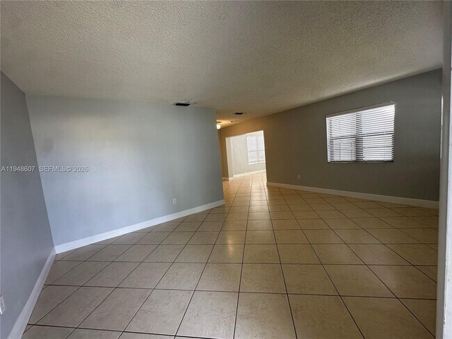 Building Photo - 7860 SW 16th St