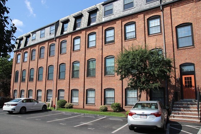 Foto del edificio - 21 Linden St