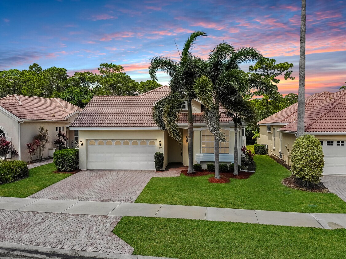 Foto principal - 617 SW Andros Cir