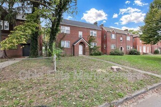 Building Photo - 987 Lilley Ave