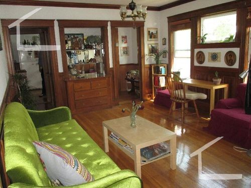 Primary Photo - 52 Athol St