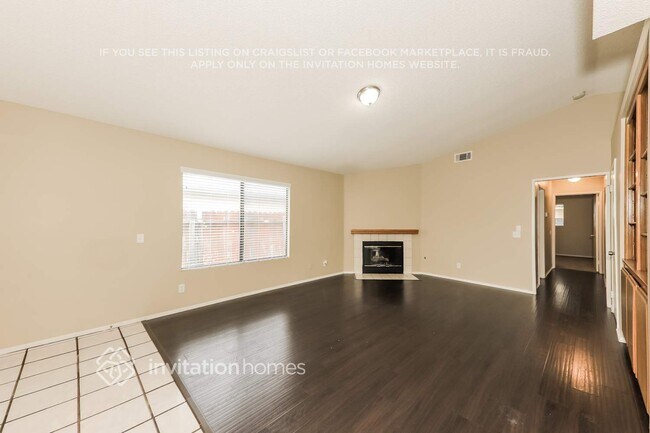 Foto del edificio - 2878 N Acacia Ave