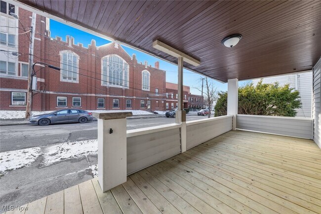 Building Photo - 3904 Ardmore Ave