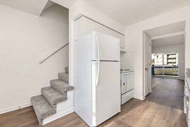 Foto del edificio - Coming Soon - Adorable Three Bedroom in Olathe