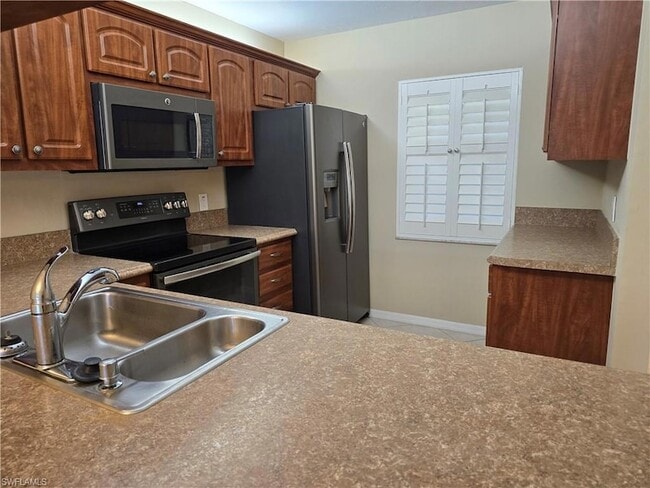 Foto del edificio - 2656 Kings Lake Blvd