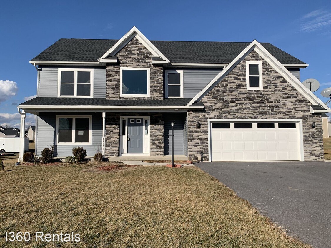 1757 Cape Hatteras Dr, Chambersburg, PA 17202 House Rental in