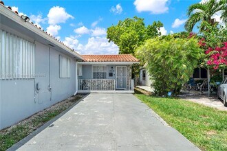 Building Photo - 3510 SW 90th Ave