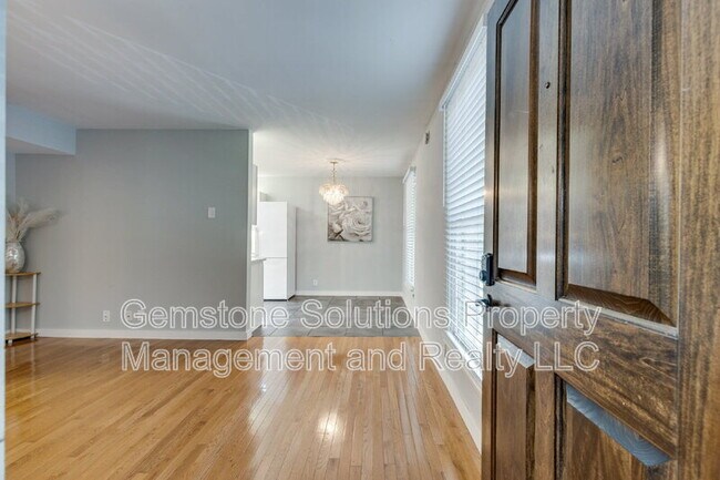 Foto del edificio - 1011 Murfreesboro Rd