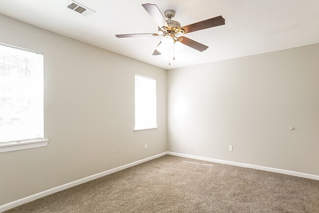 Foto del edificio - 2536 Hanover St