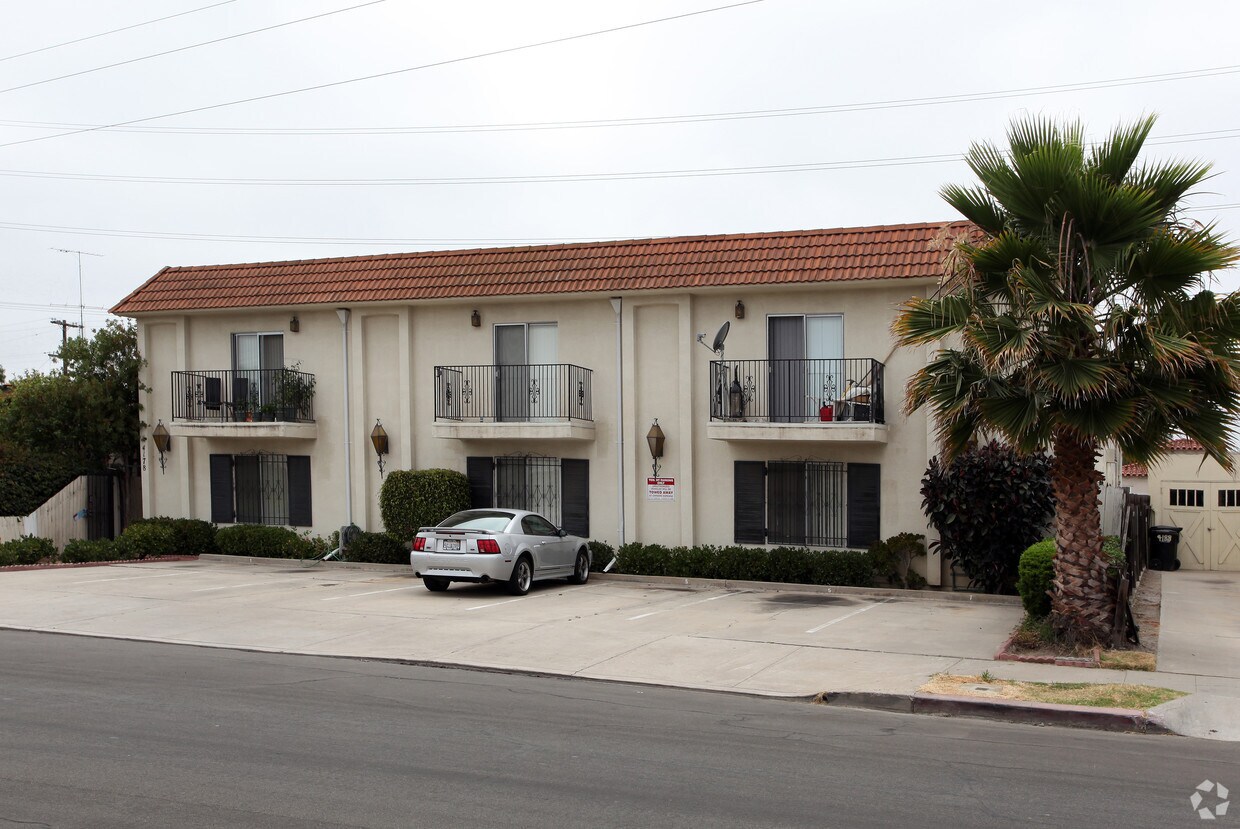 Building Photo - Cota Arms Apartments