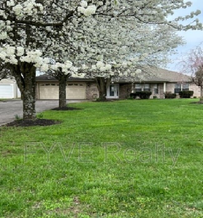 Building Photo - 2250 McCleary Rd