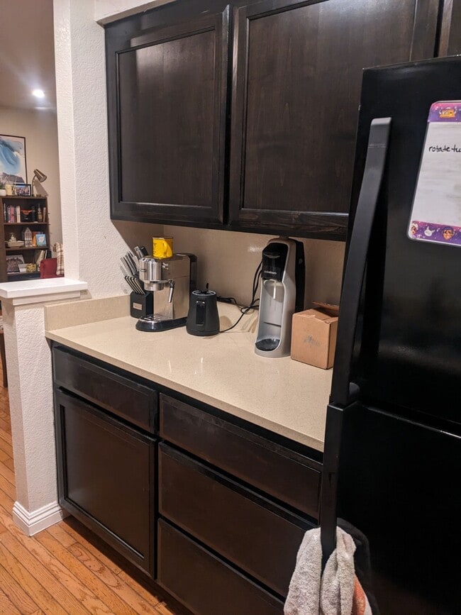 Kitchen - 1964 Windmill Cir
