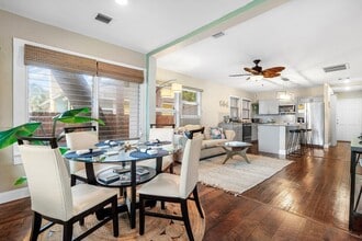 Building Photo - 314 S Palmway