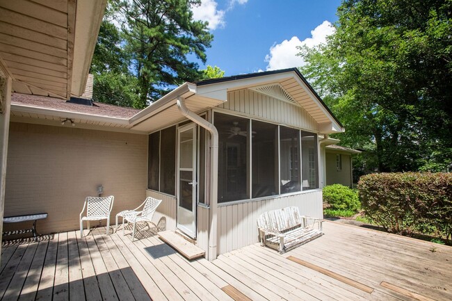 Building Photo - Whorton Bend Rental