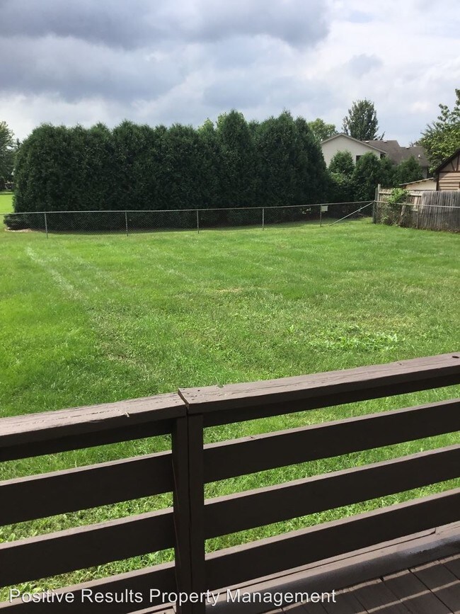 Building Photo - 3 br, 1.5 bath House - 467 Brentwood