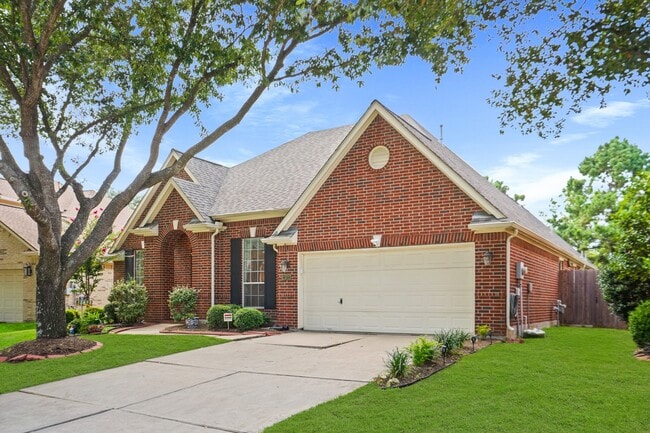 Foto del edificio - 23722 Allingham Ln