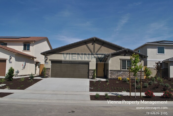 Primary Photo - Gorgeous West Roseville Solar Home