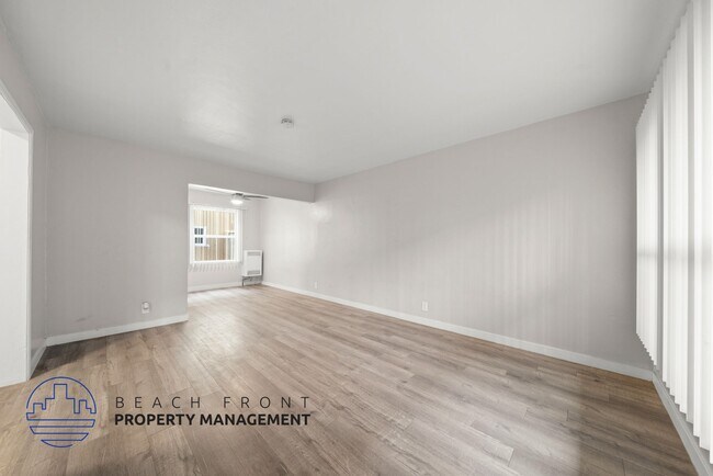Foto del edificio - 2070-2080 Magnolia Ave.