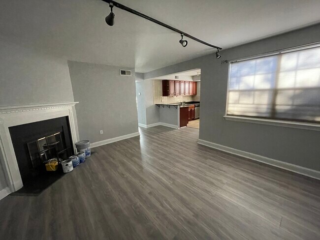 Foto del edificio - 2103 N Taft St