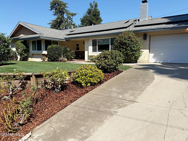 Building Photo - 2257 Hood Dr