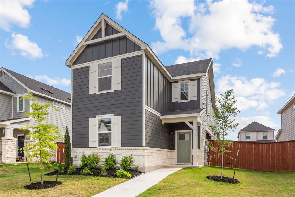 Foto principal - 2509 Liam Aurora Ln