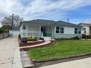 Building Photo - 2277 Elizabeth Dr