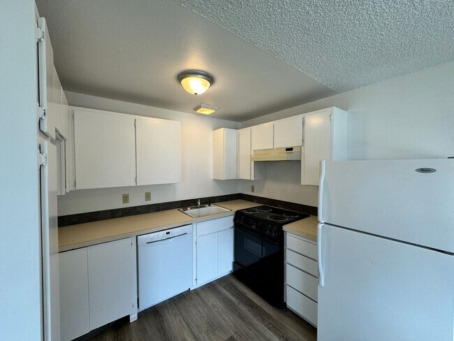 Foto del edificio - Cute Ground Floor 2 Bed, 1 Bath in Medical...