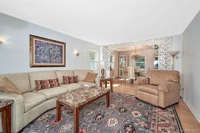 Foto del edificio - 28 Beechwood Ave