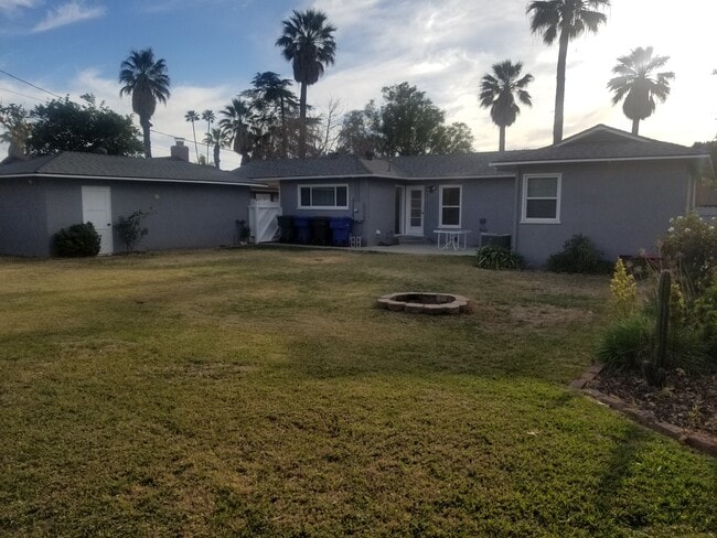 Backyard - 5165 Carlingford Ave