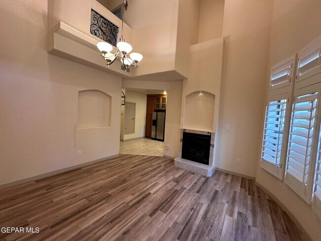 Building Photo - 5939 Bandolero Dr