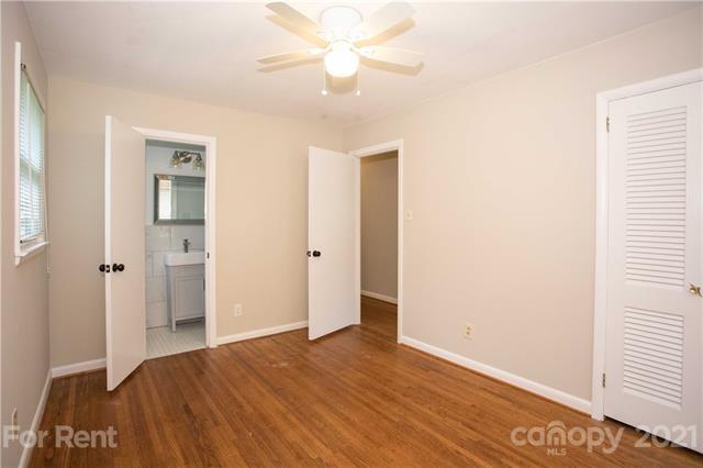 Foto del edificio - 3237 Harrow Pl