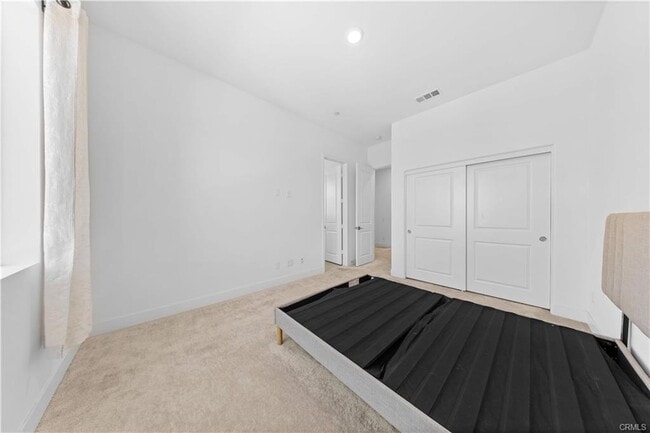 Building Photo - 27216 W Coyote Bush Ct