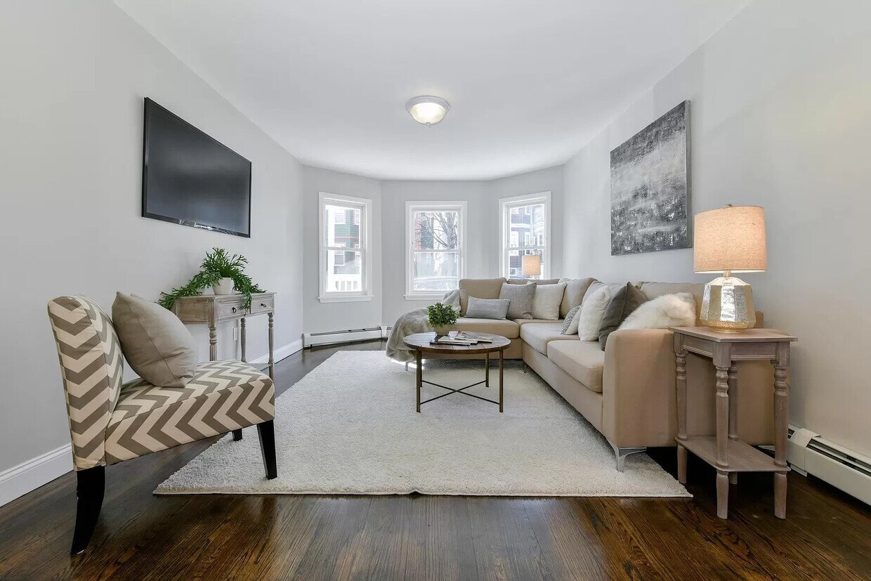 Foto principal - 67 Roseclair St