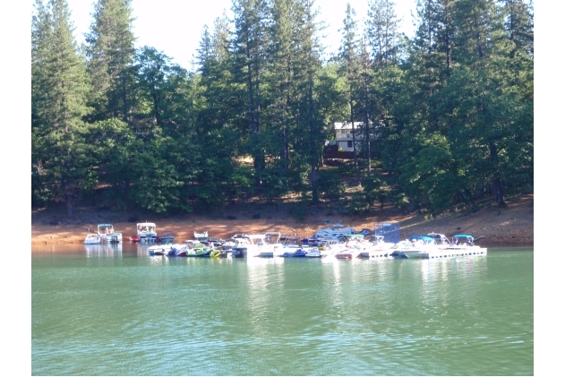 Building Photo - Lakeshore Villa RV Park
