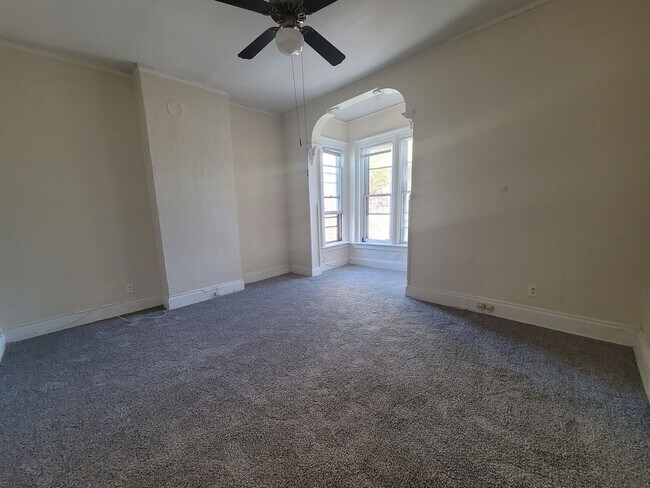 Foto del interior - Charming Juneau Village Apartments!