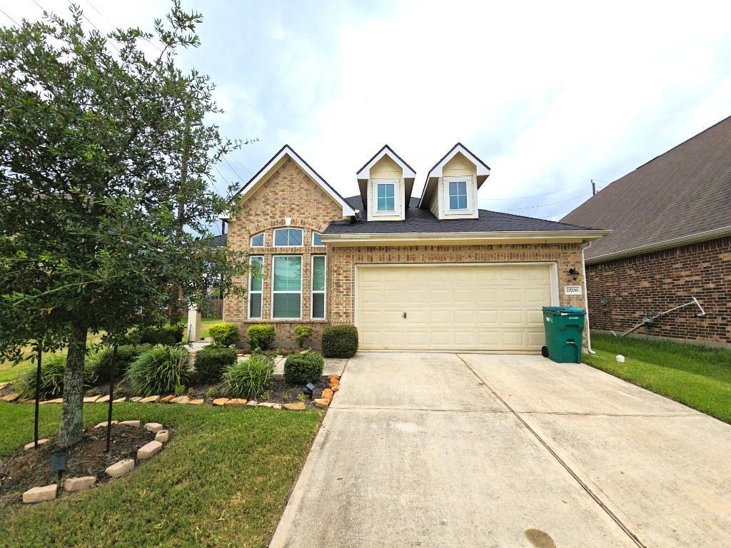 Foto principal - 21706 Rainfall Park Dr
